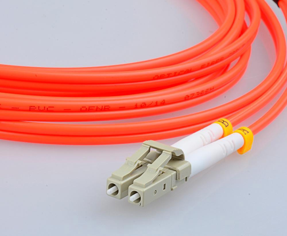 光纤收发器如何实现长距离组网?