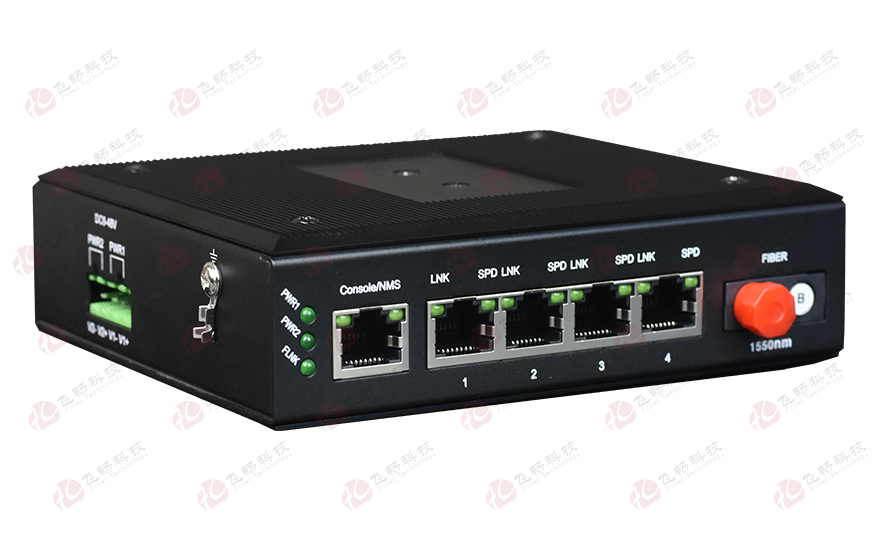 飞畅科技-非网管 工业级4路百兆以太网 光纤收发器