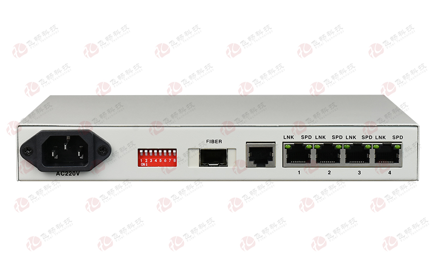 飞畅科技-普通型 4路千兆电 光纤收发器
